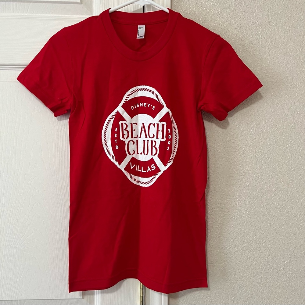 NWOT Women’s DVC Beach Club Tee Shirt - Small